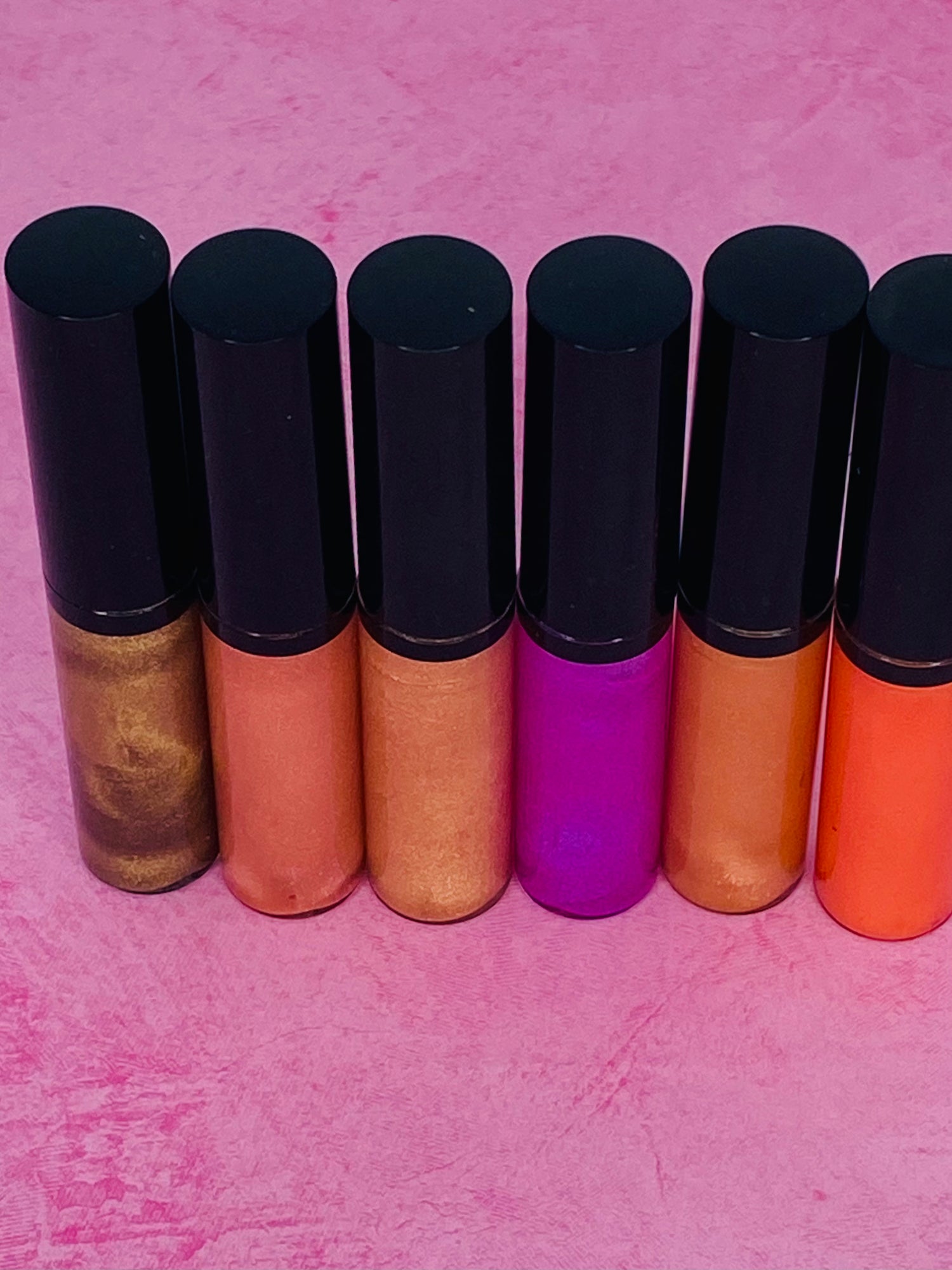 Vegan Lumishine  Lip gloss with pearl finish